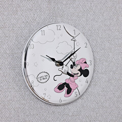 Стенен часовник Disney Minnie, посребрен