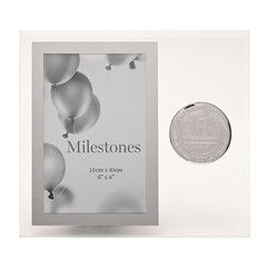 Стъклена рамка Milestone с метална значка “18“, 10 х 15 см