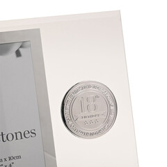 Стъклена рамка Milestone с метална значка “18“, 10 х 15 см