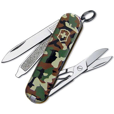 Швейцарски джобен нож Victorinox Classic Camouflage 0.6223.94