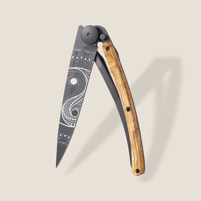 Джобен нож Deejo 37g, Olive wood / Yin & Yang