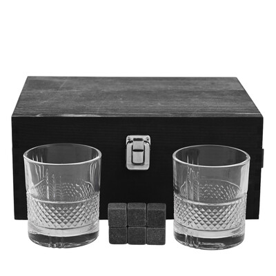 Чаши за уиски и охлаждащи камъни в дървена кутия HARVEY MAKIN