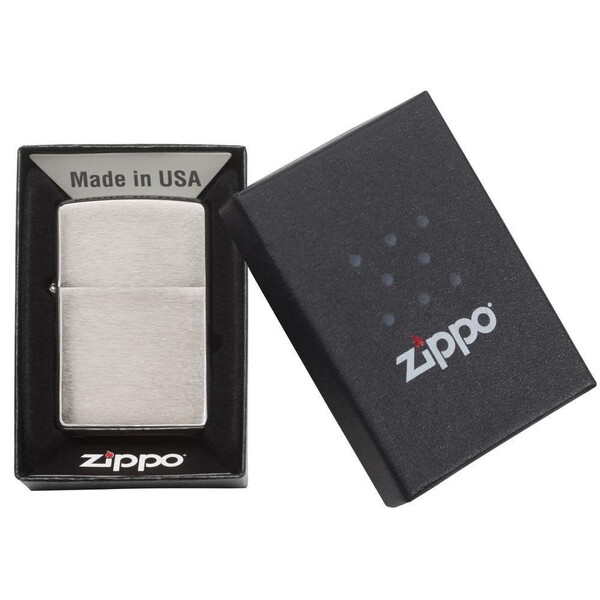 Запалка Zippo, Classic Brushed Chrome 200