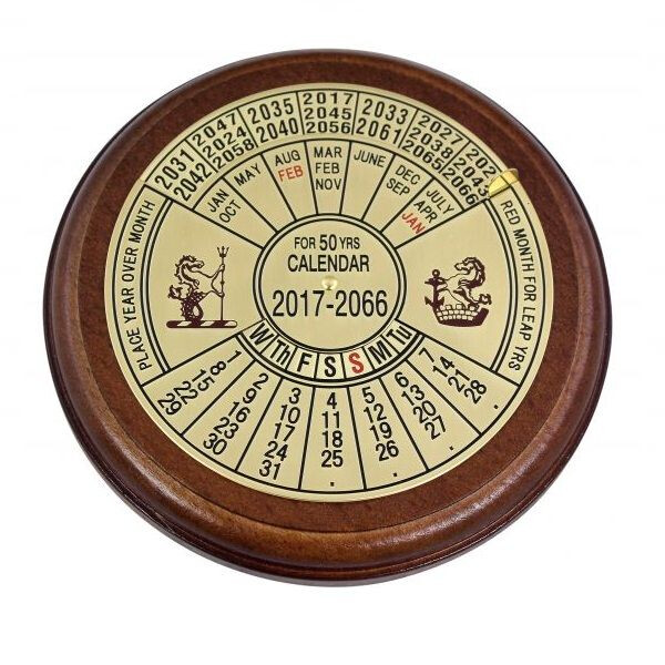 50 годишен календар, месинг на дървена основа SC9441