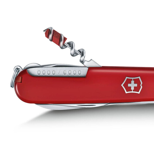 Нож Victorinox Huntsman Year of the Rabbit Limited Edition 2023 1.3714.E12