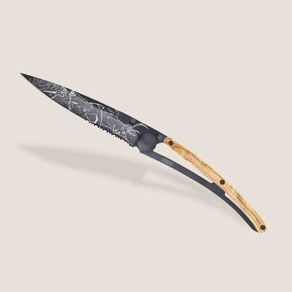Джобен нож Deejo Deejo 37g, Olive wood / Hunting scene 1GB000512
