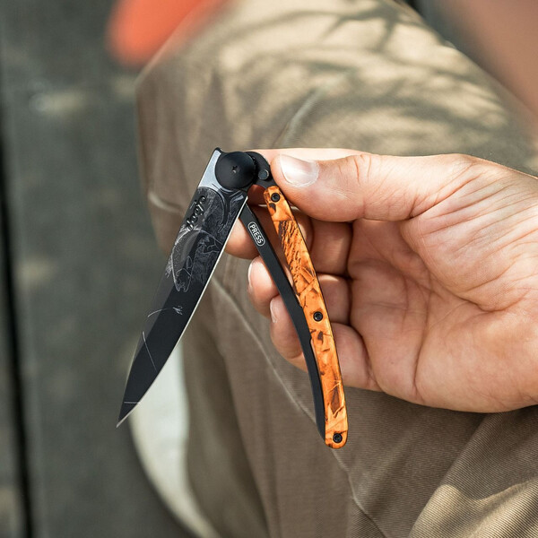Джобен нож Deejo 37g, Orange camo / Trout