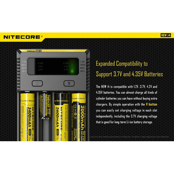 Зарядно Nitecore NEW i4 за четири батерии