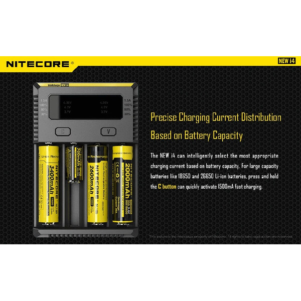 Зарядно Nitecore NEW i4 за четири батерии